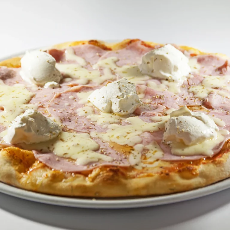 Pizza cuite au feu de bois à Niort